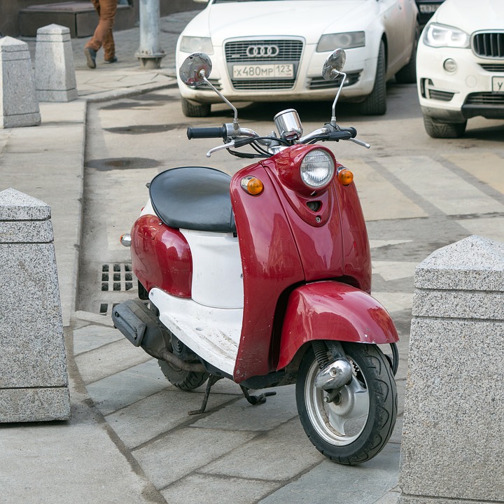 motocicleta roja