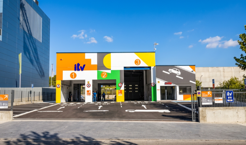 Fachada ITV Islazul