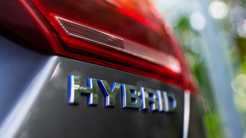 Coche híbrido o eléctrico