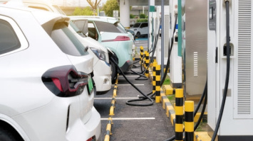 SGS: Híbrido o híbrido enchufable